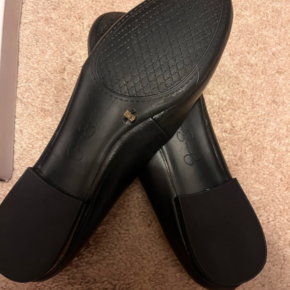 Never worn Jessica Simpson flats - Picture 3 of 3